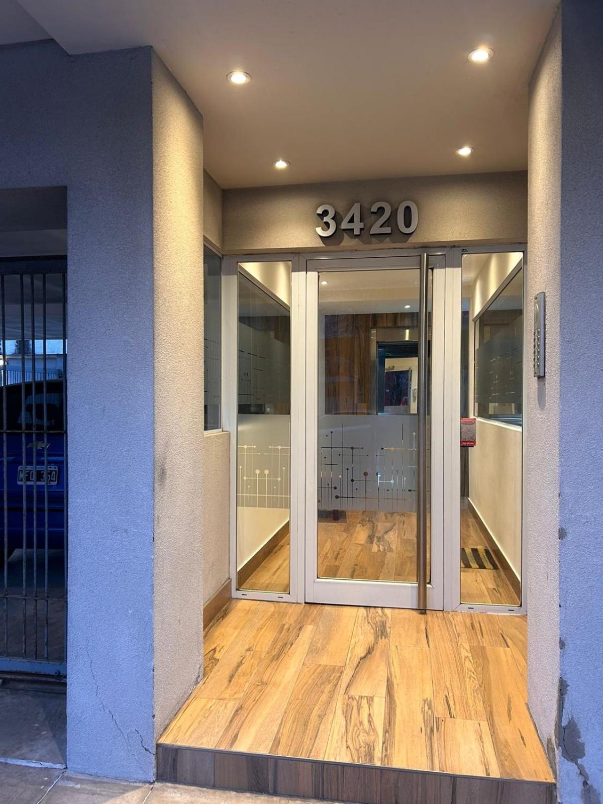 Depto Jujuy Y Pena Apartamento *